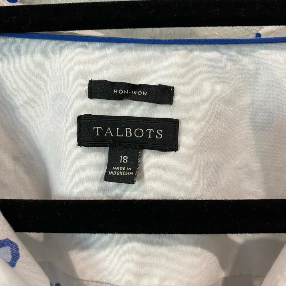 Talbots Button Front Shirt Blouse Geometric Pattern Print White Blue 18 - Picture 2 of 7